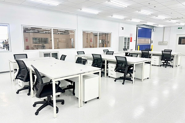 Bàn Làm Việc & Bàn Văn Phòng: Giải Pháp Nội Thất Từ Đại Lý Chính Thức Nhật Bản